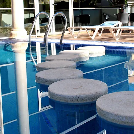 Biarritz Hotel 3*