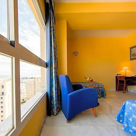 Biarritz 3* Gandía