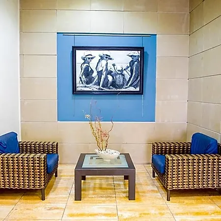 Biarritz Hotel 3*