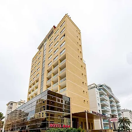 Biarritz 3* غانديا