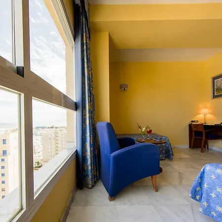 Biarritz Hotel 3*