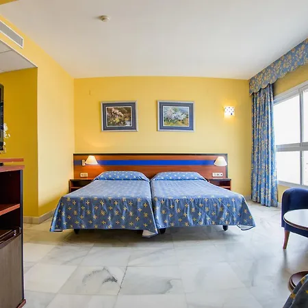 Отель Biarritz 3*