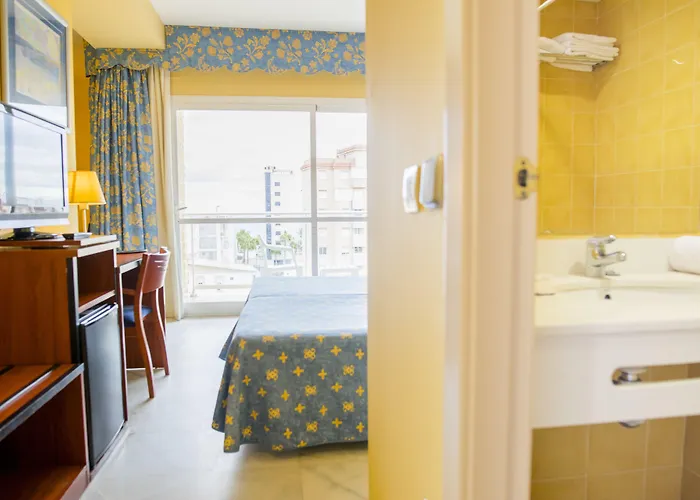 Ξενοδοχείο Biarritz Gandía