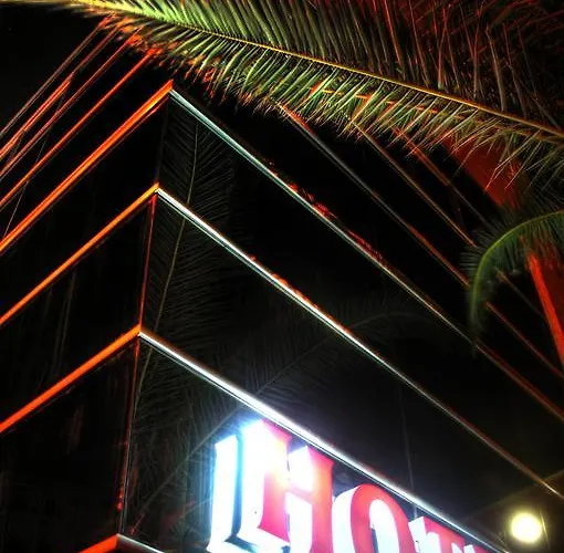Biarritz מלון 3*