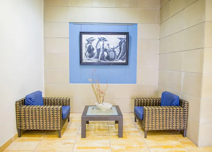Biarritz Otel Gandía