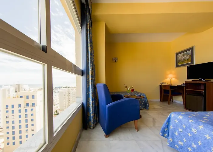 Biarritz Otel 3*